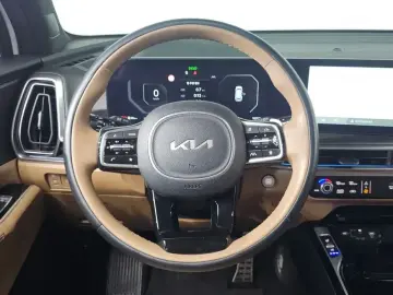 2024 Kia Sorento с пробегом 16 766 км