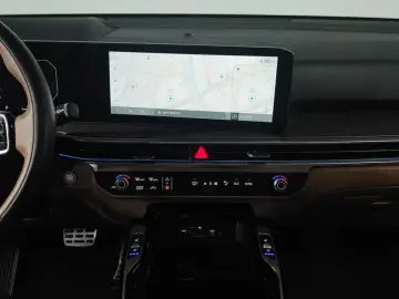 2024 Kia Sorento с пробегом 16 766 км