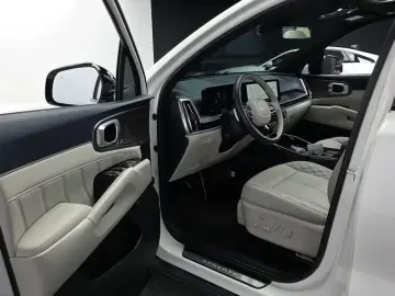2024 Kia Sorento с пробегом 24 404 км