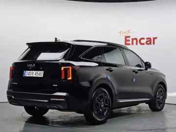 2023 Kia Sorento с пробегом 52 635 км