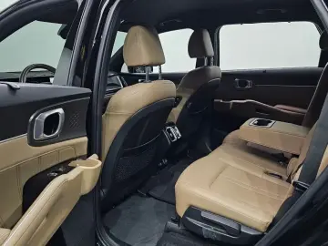 2023 Kia Sorento с пробегом 52 635 км