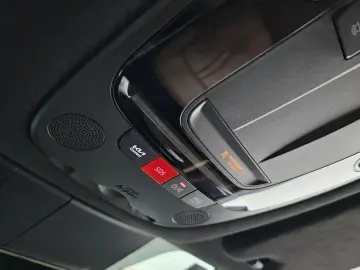 2023 Kia Sorento с пробегом 52 635 км
