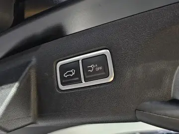 2023 Kia Sorento с пробегом 52 635 км