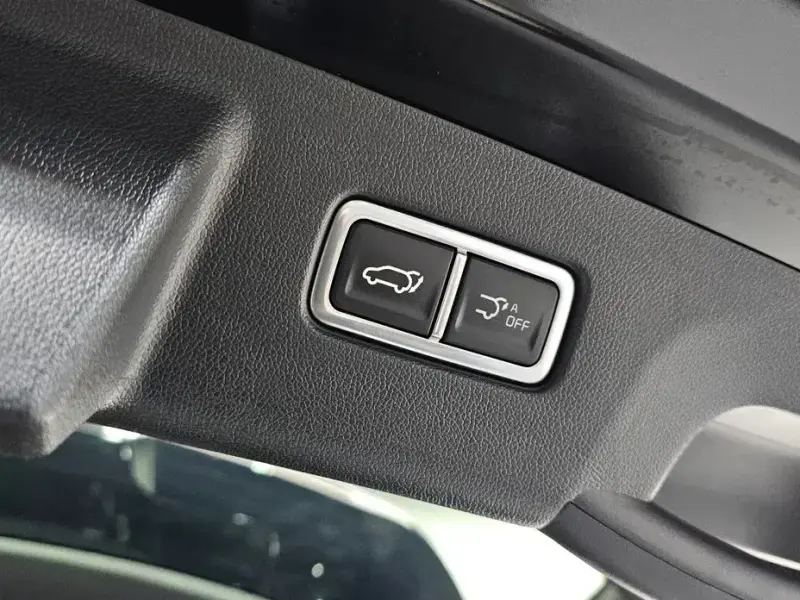 2024 Kia Sorento с пробегом 34 419 км