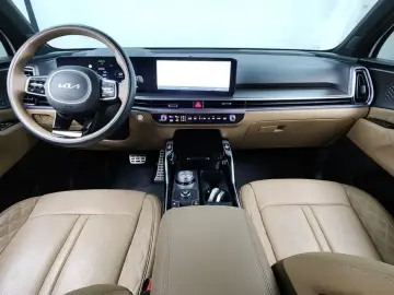 2024 Kia Sorento с пробегом 35 420 км