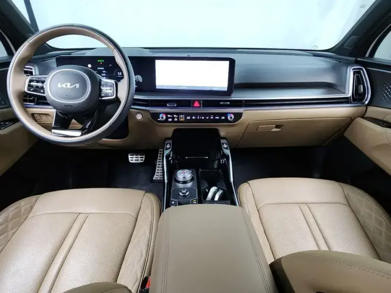 2024 Kia Sorento с пробегом 35 420 км