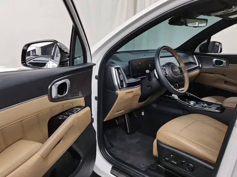2024 Kia Sorento с пробегом 35 420 км
