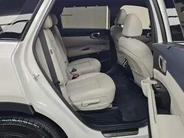 2024 Kia Sorento с пробегом 19 246 км