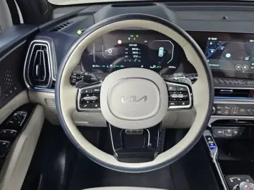 2024 Kia Sorento с пробегом 19 246 км