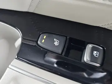 2024 Kia Sorento с пробегом 19 246 км