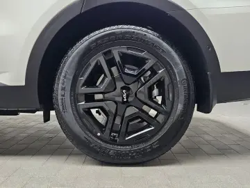 2024 Kia Sorento с пробегом 19 246 км