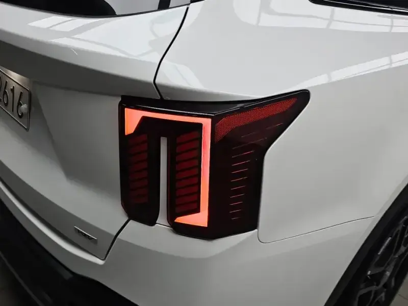 2024 Kia Sorento с пробегом 19 246 км