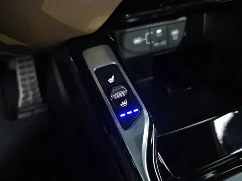 2024 Kia Sorento с пробегом 13 651 км