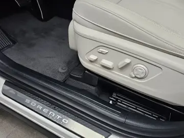 2024 Kia Sorento с пробегом 19 246 км