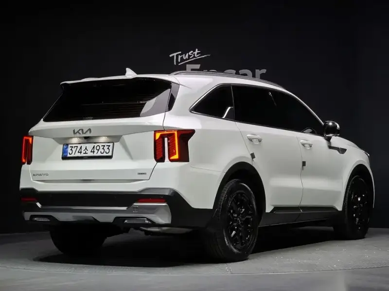 2025 Kia Sorento с пробегом 38 457 км