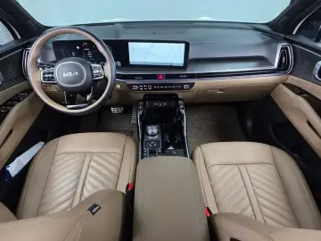 2025 Kia Sorento с пробегом 38 457 км