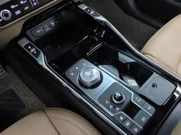 2025 Kia Sorento с пробегом 38 457 км