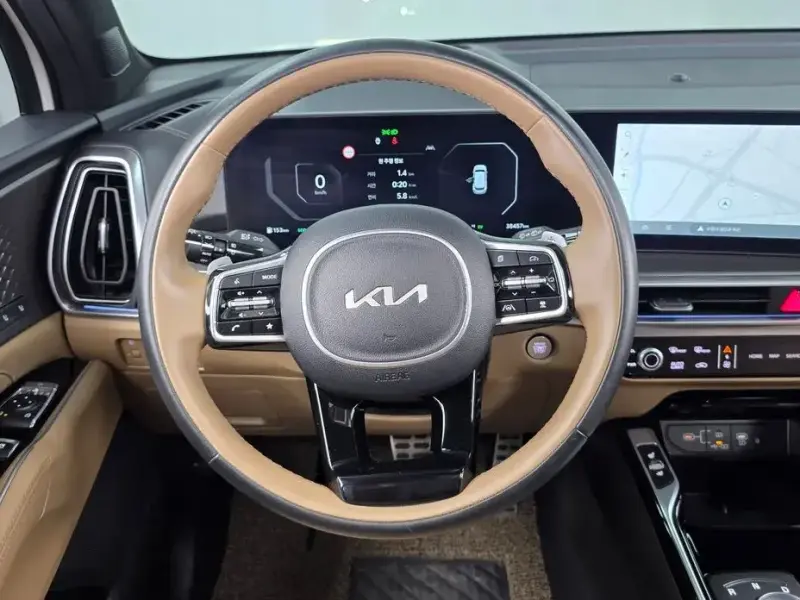2025 Kia Sorento с пробегом 38 457 км