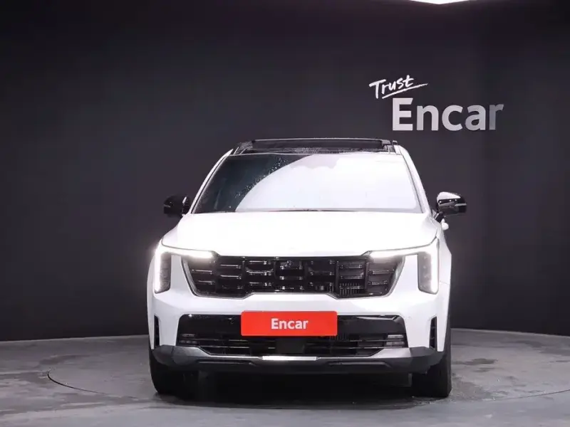 2023 Kia Sorento с пробегом 62 236 км