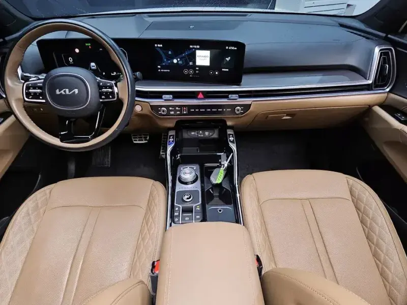 2023 Kia Sorento с пробегом 62 236 км