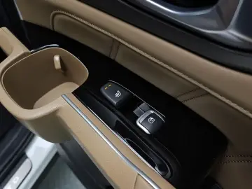 2023 Kia Sorento с пробегом 52 828 км