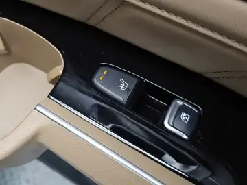 2023 Kia Sorento с пробегом 62 236 км