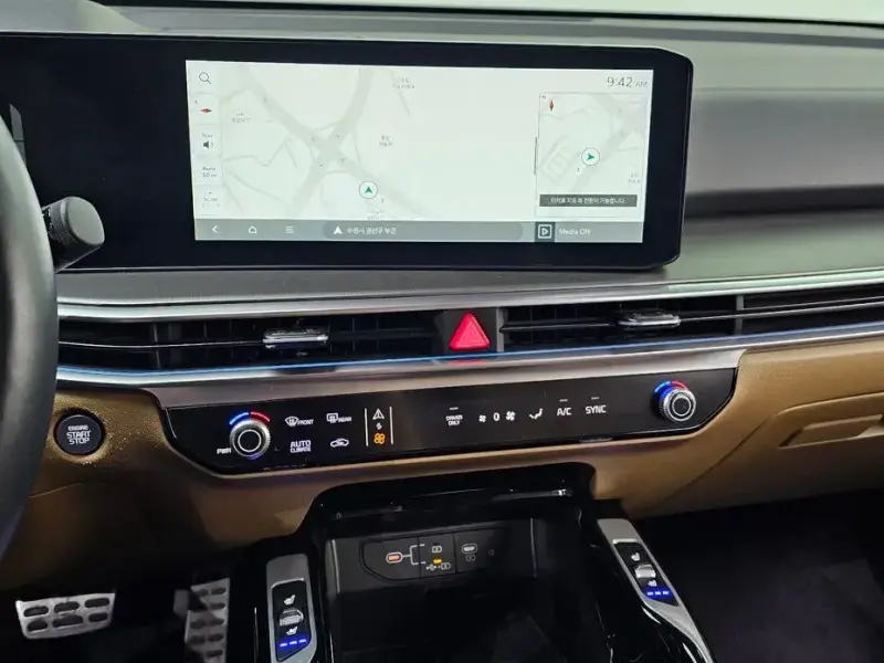 2023 Kia Sorento с пробегом 52 828 км