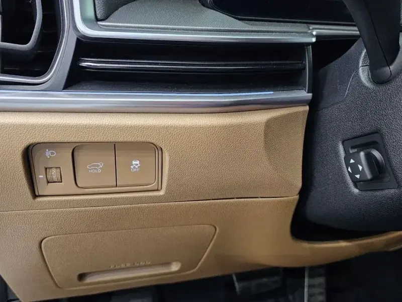 2023 Kia Sorento с пробегом 52 828 км