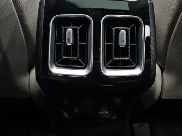 2023 Kia Sorento с пробегом 52 119 км