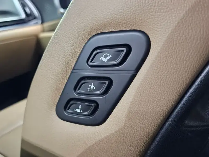 2023 Kia Sorento с пробегом 52 828 км
