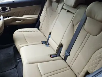 2023 Kia Sorento с пробегом 62 236 км