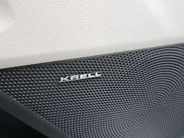 2023 Kia Sorento с пробегом 52 119 км