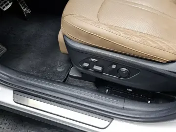 2023 Kia Sorento с пробегом 62 236 км