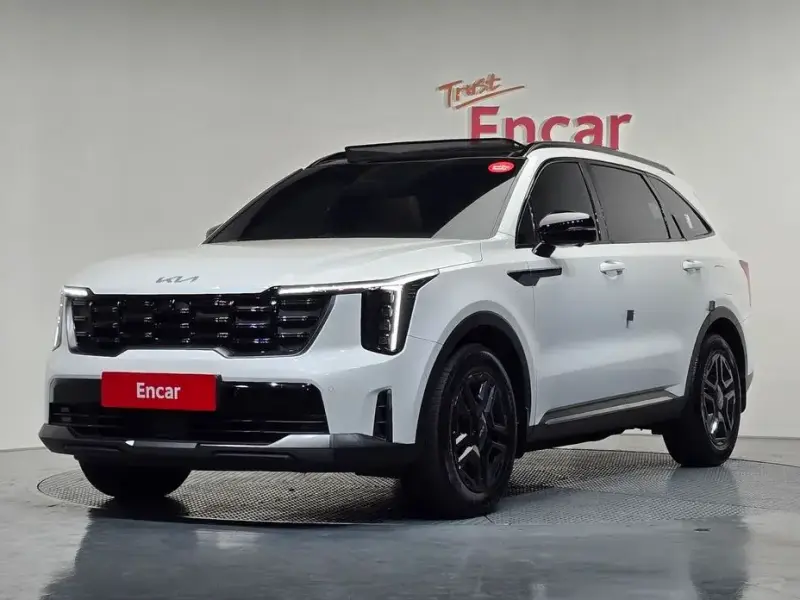 2024 Kia Sorento с пробегом 32 904 км