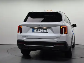2024 Kia Sorento с пробегом 31 141 км
