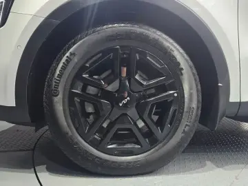 2024 Kia Sorento с пробегом 37 505 км