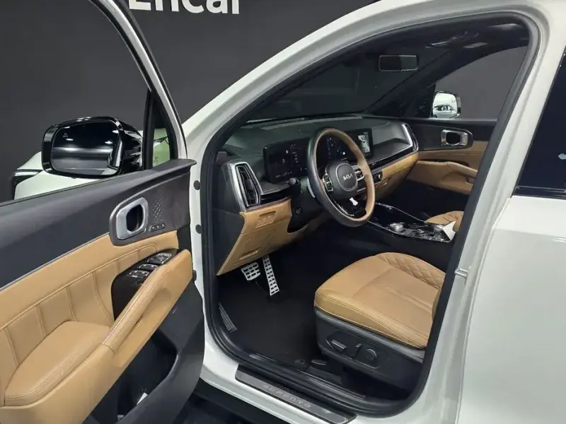 2024 Kia Sorento с пробегом 37 505 км