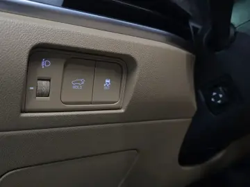2024 Kia Sorento с пробегом 37 505 км
