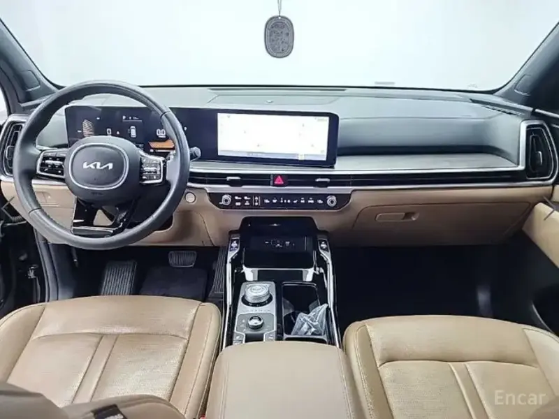 2024 Kia Sorento с пробегом 30 664 км