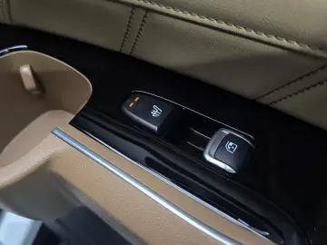 2024 Kia Sorento с пробегом 37 505 км