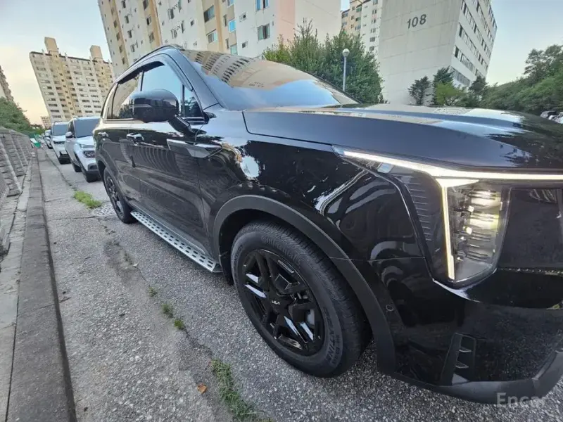 2025 Kia Sorento с пробегом 5 446 км