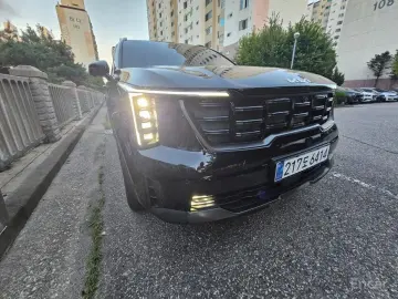 2025 Kia Sorento с пробегом 5 446 км
