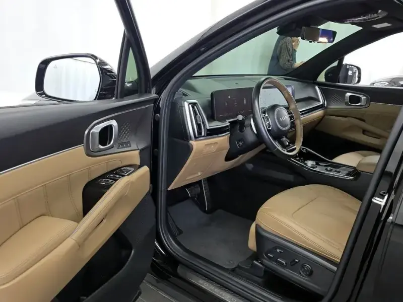 2024 Kia Sorento с пробегом 42 318 км