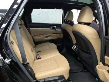 2024 Kia Sorento с пробегом 42 318 км
