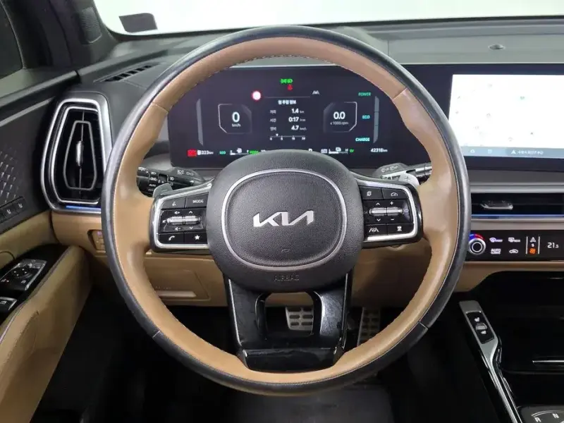 2024 Kia Sorento с пробегом 42 318 км