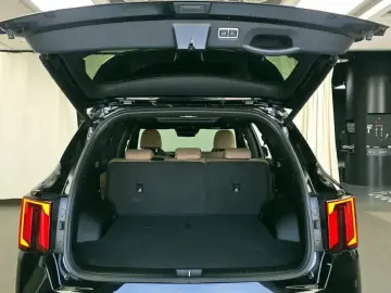 2024 Kia Sorento с пробегом 42 318 км