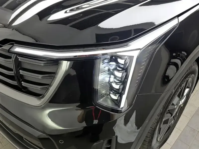 2024 Kia Sorento с пробегом 42 318 км