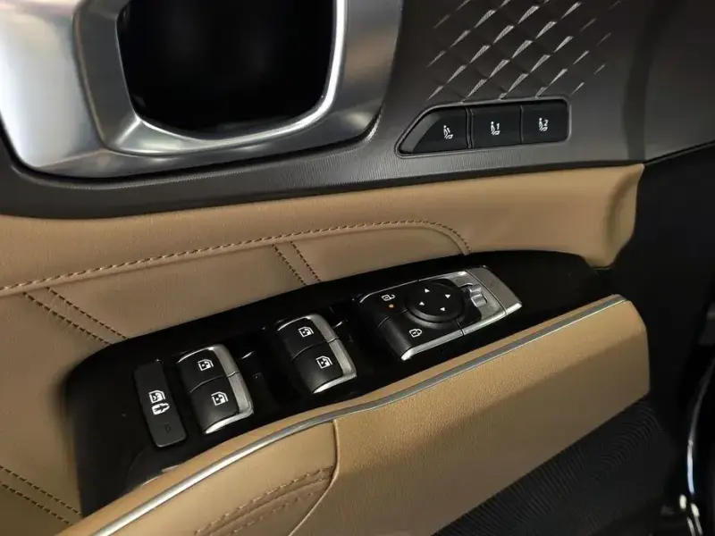 2024 Kia Sorento с пробегом 42 318 км