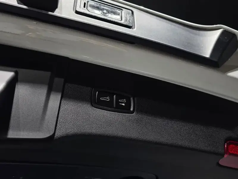 2024 Porsche Cayenne с пробегом 10 644 км