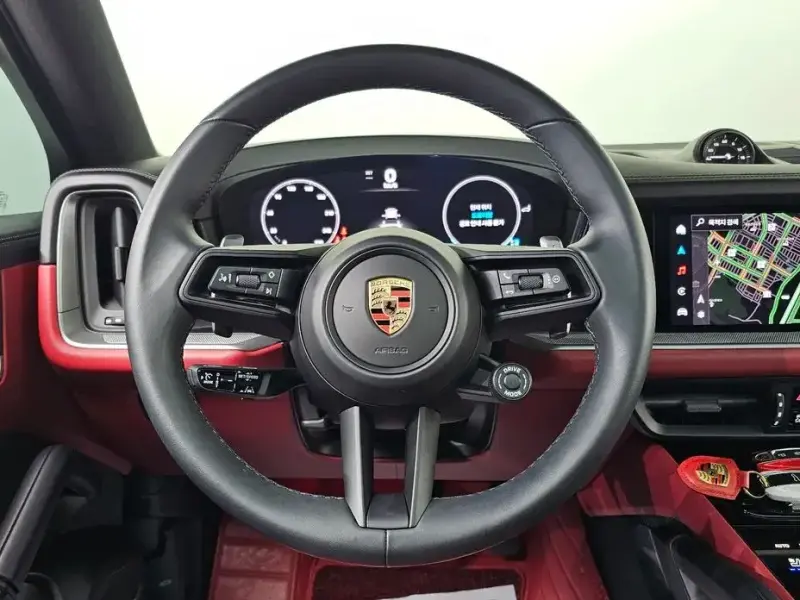 2024 Porsche Cayenne с пробегом 8 664 км